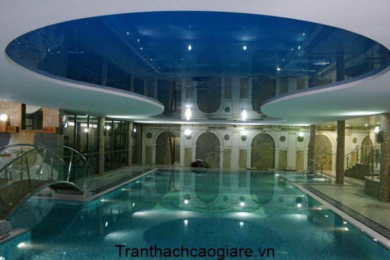 Mẫu gương bóng bể bơi khách sạn hiện đại
