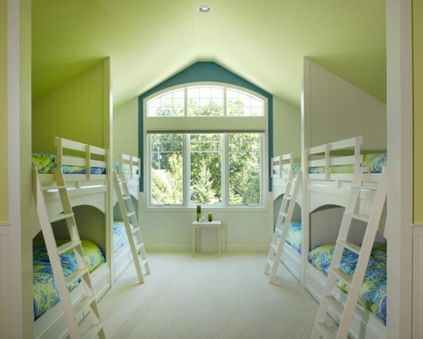 Không gian phòng tươi mới với trần màu xanh nõn chuối